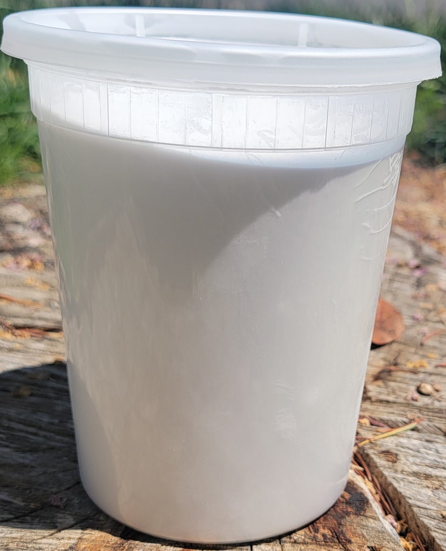 1 Quart Premium Glass Microballoons - Silane-Coated – MicroBalloons.com